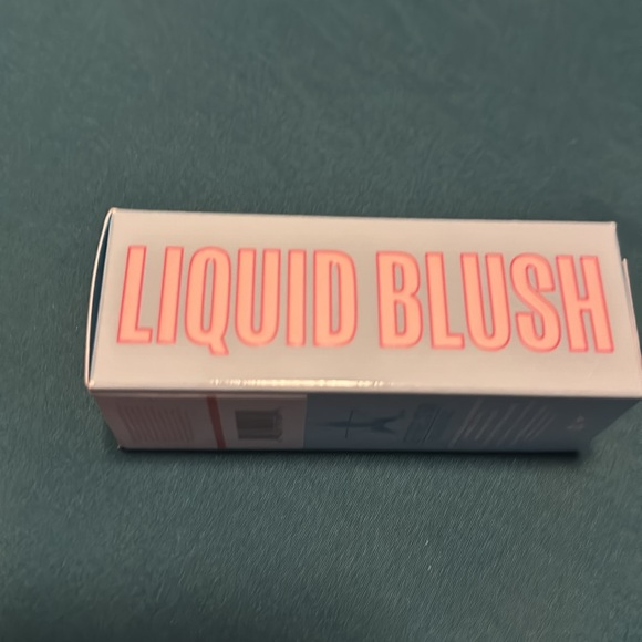 Jeffree Star - Picture 3 of 4